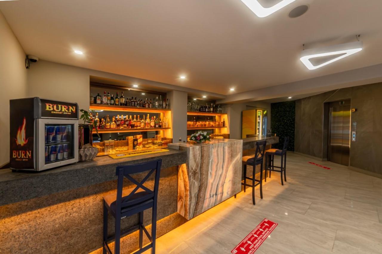 Tema 242 Hotel Анталия Екстериор снимка