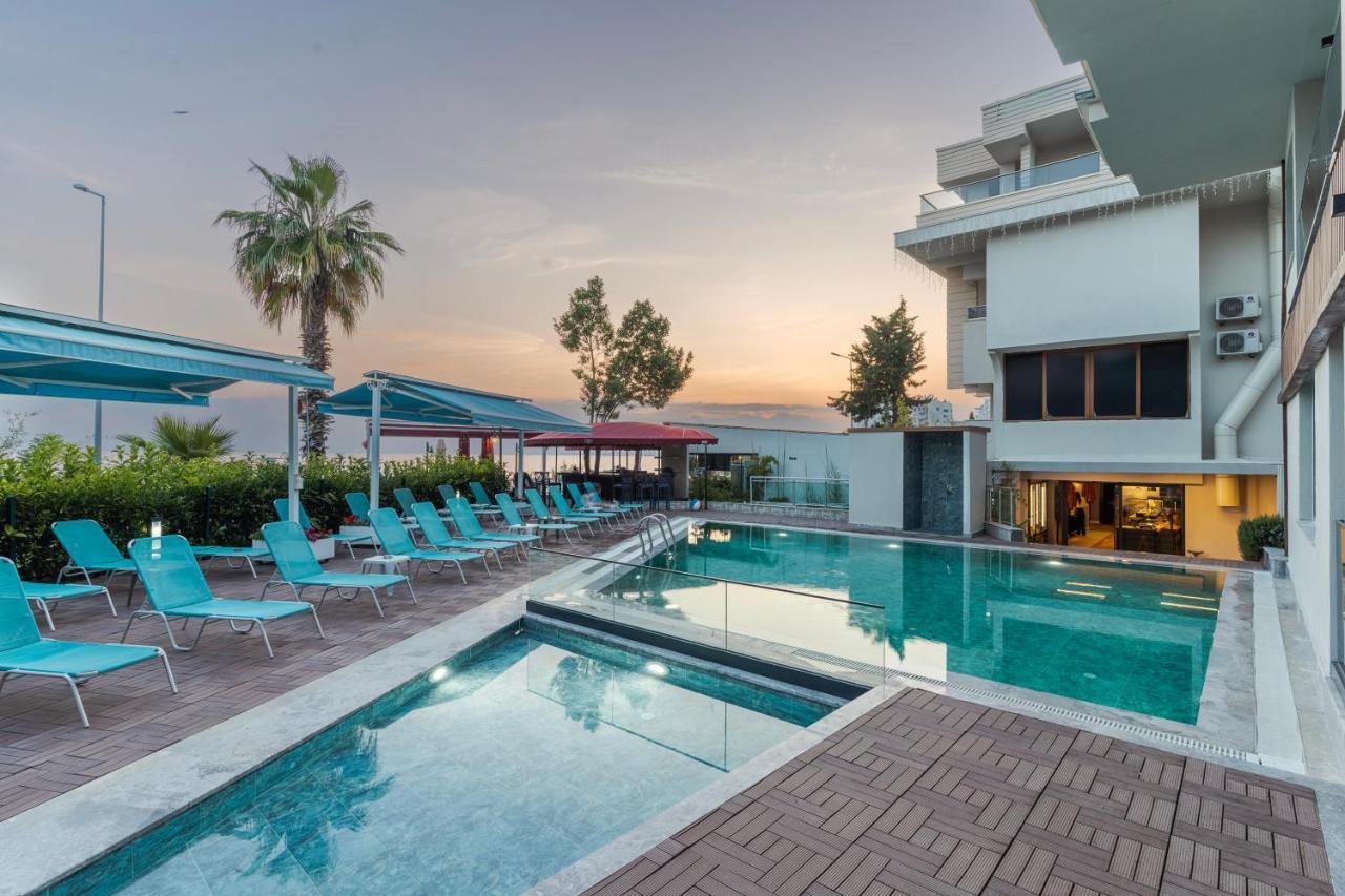 Tema 242 Hotel Анталия Екстериор снимка